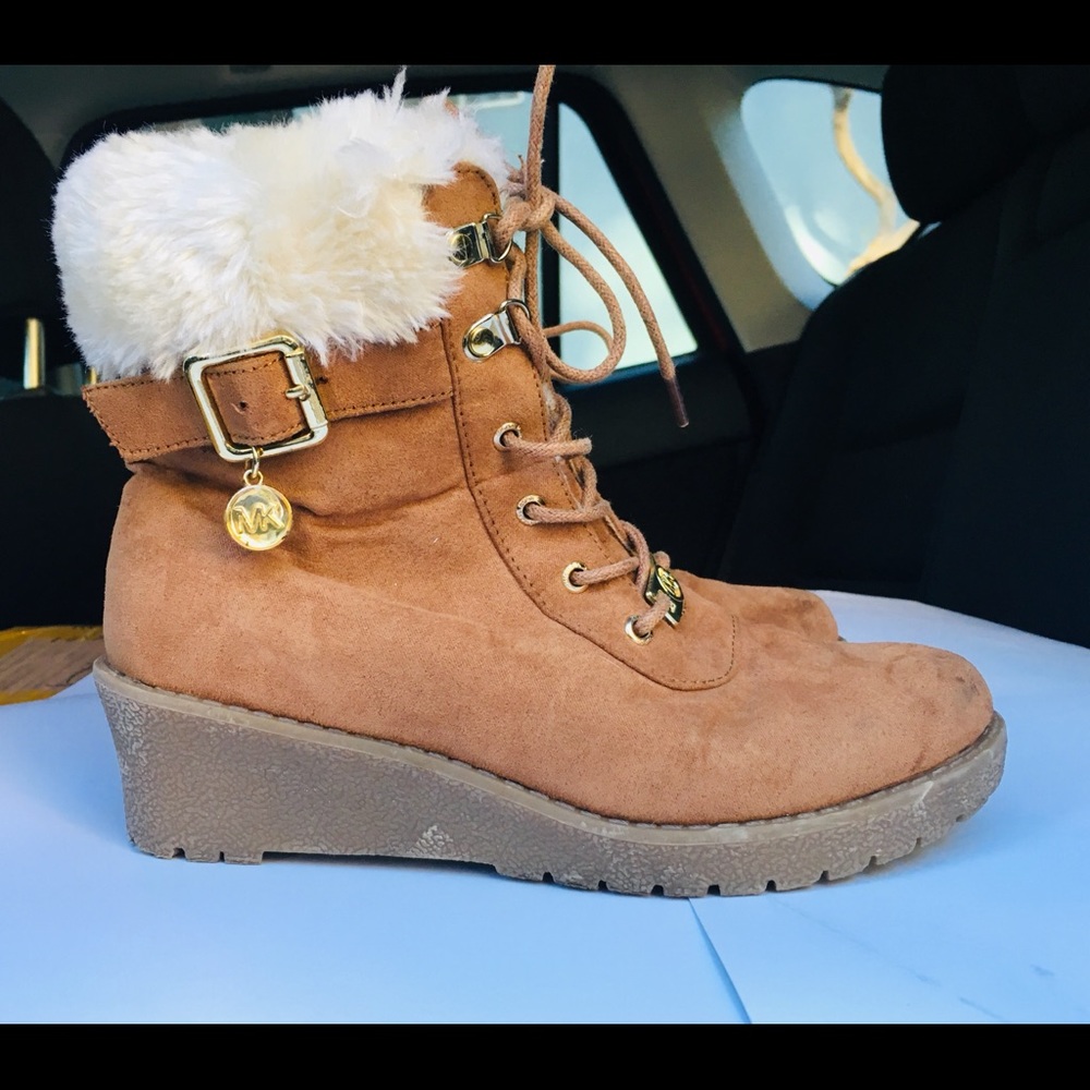 Girls Michael Kors boots size 3